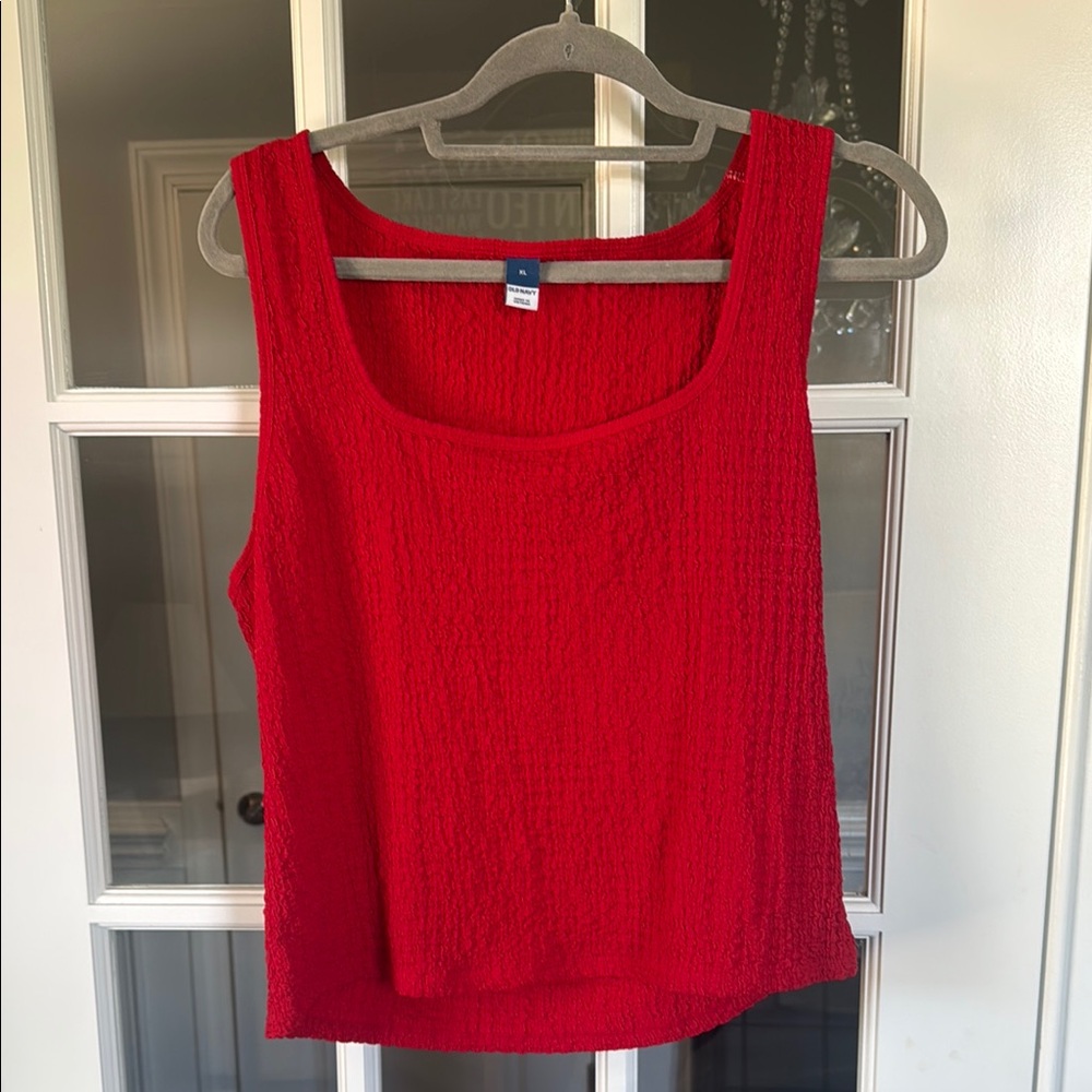 Red Sleeveless Top